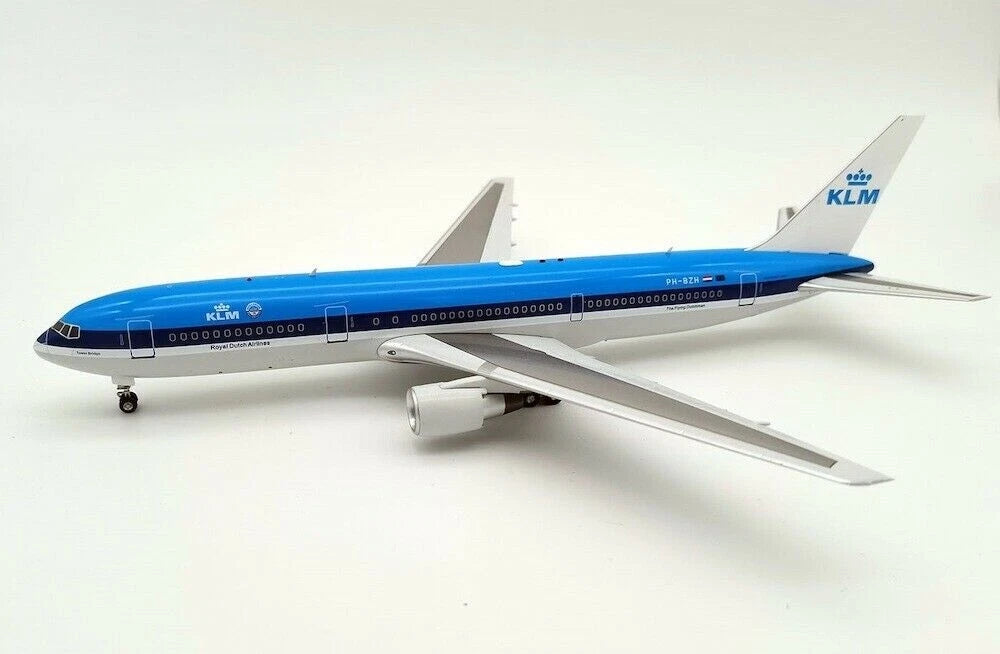 INFLIGHT 200 B767-306ER ROYAL DUTCH AIRLINES (KLM) REG: PH-BZH