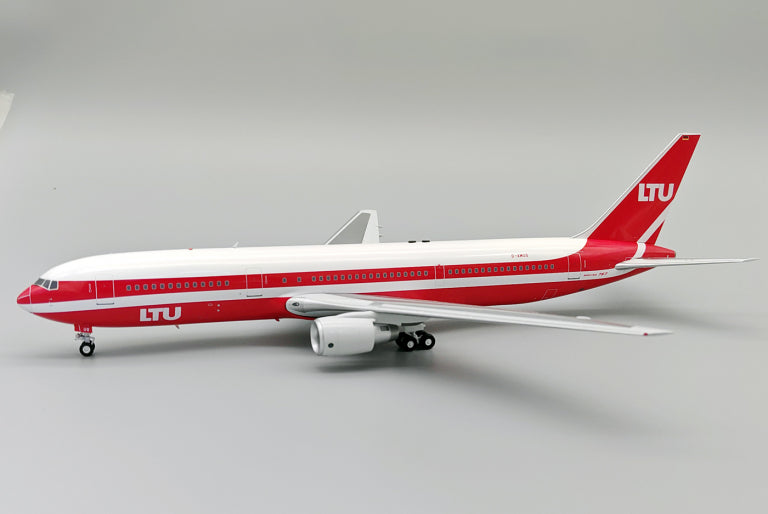 INFLIGHT 200 B767-300ER LUFTTRANSPORT-UNTERNEHMEN (LTU) REG: D-AMUS WITH STAND