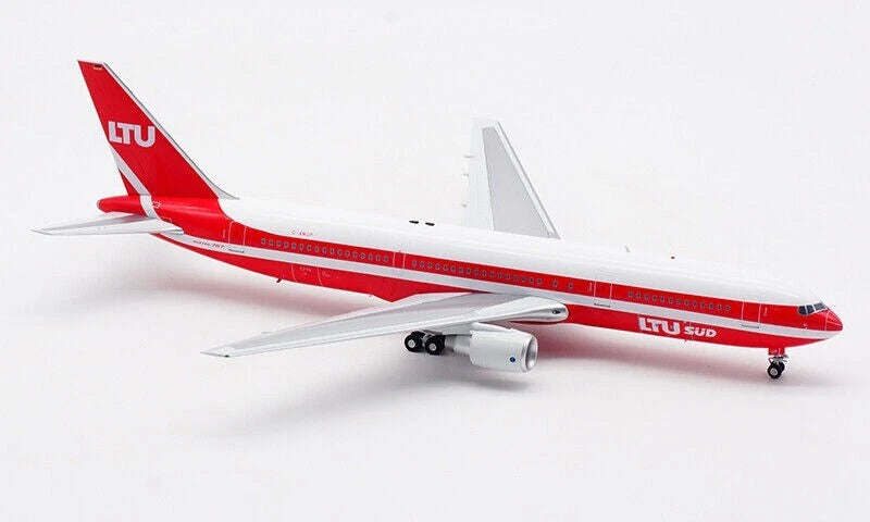 INFLIGHT 200 B767 LUFTTRANSPORT-UNTERNEHMEN SUD REG: D-AMUP
