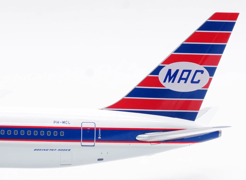 INFLIGHT 200 B767-31A/ER MARTINAIR HOLLAND REG: PH-MCL