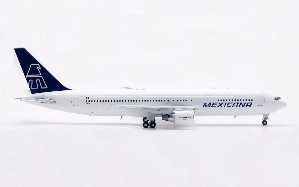INFLIGHT 200 B767-3P6/ER MEXICANA REG: XA-MXE