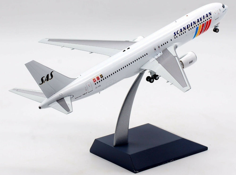 INFLIGHT 200 SAS B767-383/ER REG: OY-KDL