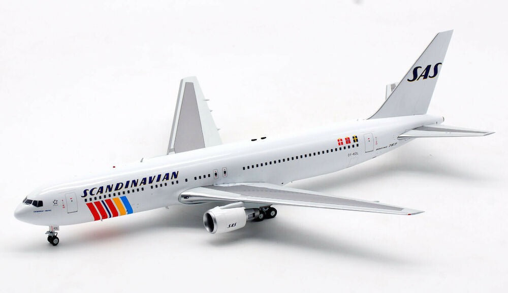 INFLIGHT 200 SAS B767-383/ER REG: OY-KDL