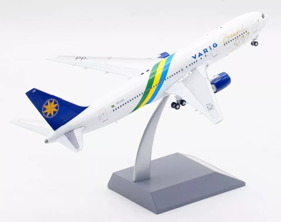 INFLIGHT 200  B767-300 VARIG REG: PP-VOK