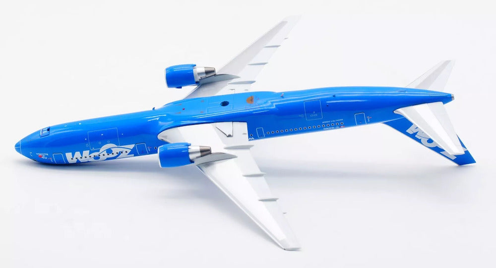 INFLIGHT 200 B767-300 ZOOM AIRLINES REG: G-CZNA