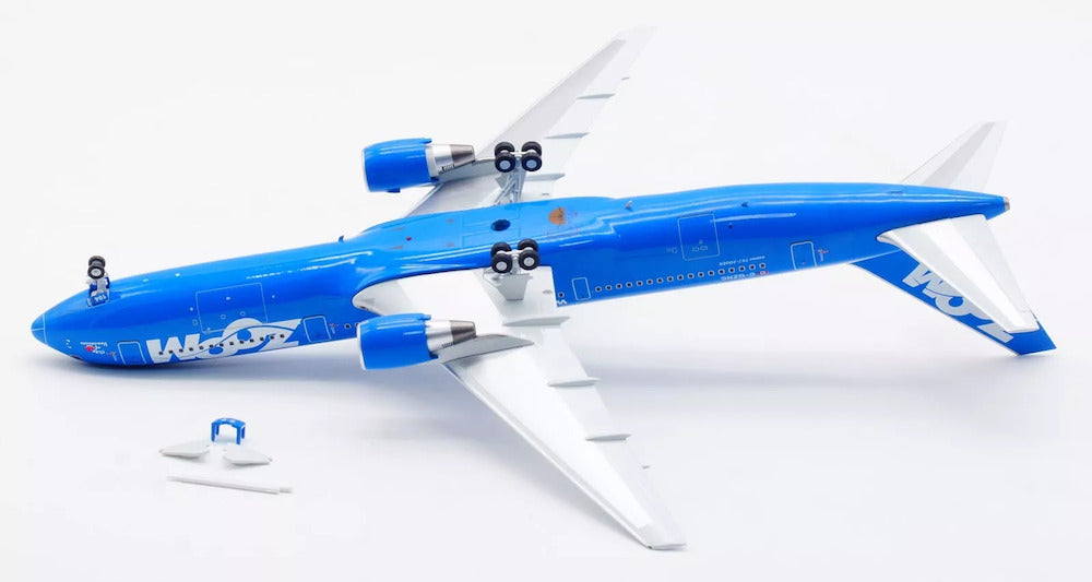 INFLIGHT 200 B767-300 ZOOM AIRLINES REG: G-CZNA