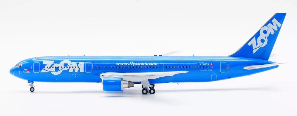 INFLIGHT 200 B767-300 ZOOM AIRLINES REG: G-CZNA
