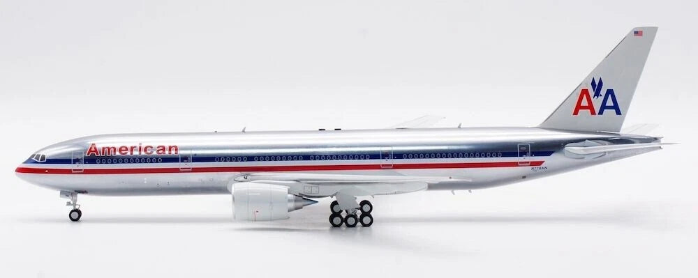 INFLIGHT 200 B767-300 ZOOM AIRLINES REG: G-CZNA