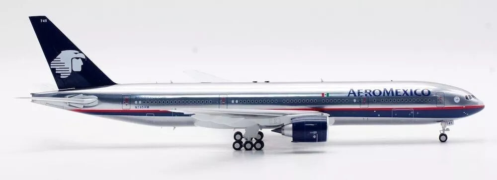 INFLIGHT 200 B777-2Q8/ER AEROMEXICO REG: N745AM