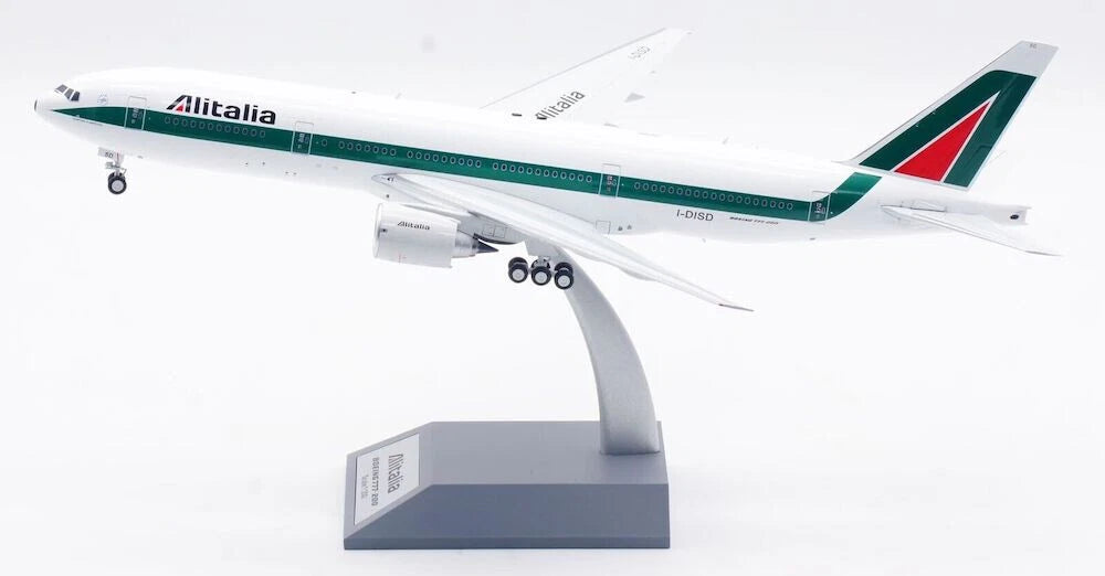 INFLIGHT 200 B777-243/ER ALITALIA REG: I-DISD