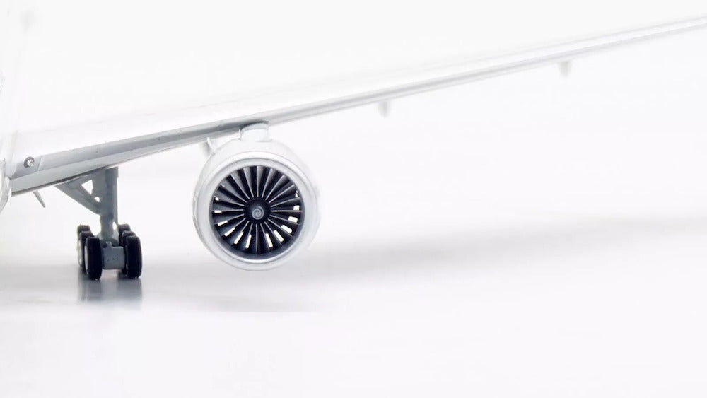 INFLIGHT 200 B777-224/ER CONTINENTAL AIRLINES REG: N78001