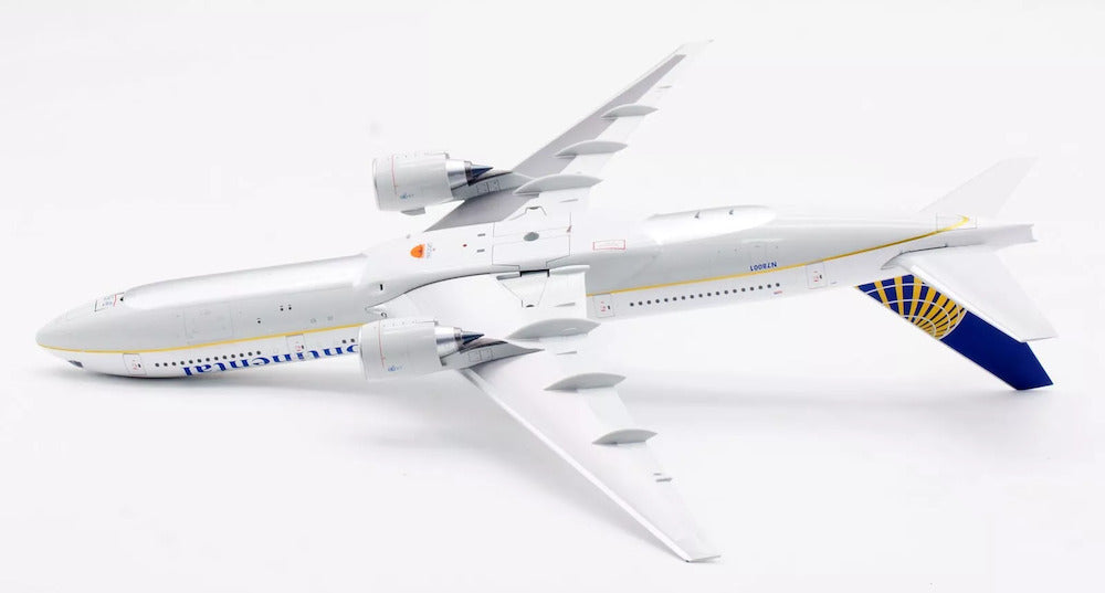 INFLIGHT 200 B777-224/ER CONTINENTAL AIRLINES REG: N78001