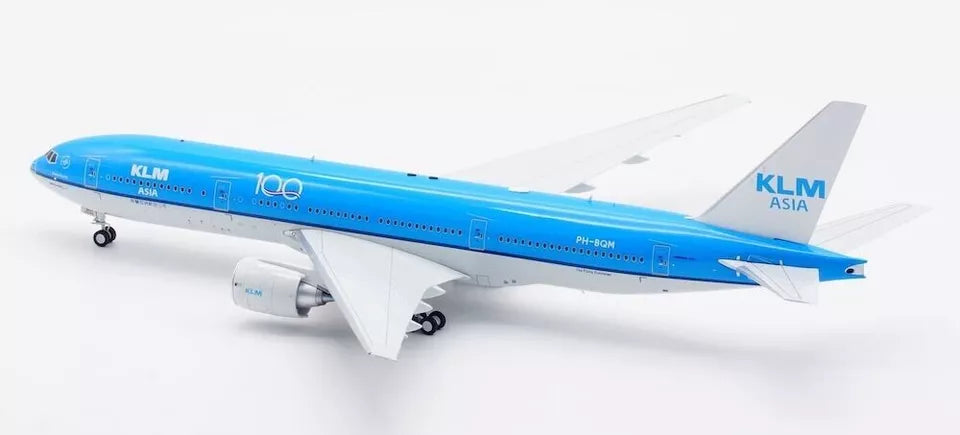 INFLIGHT 200 B777-206ER KLM ASIA REG: PH-BQM