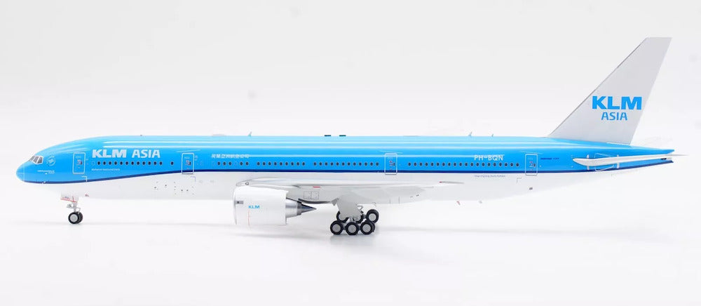 INFLIGHT 200 B777-206/ER KLM ASIA REG: PH-BQN