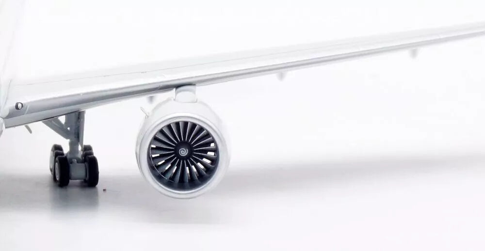 INFLIGHT 200 B777-219/ER AIR NEW ZEALAND REG: ZK-OKH