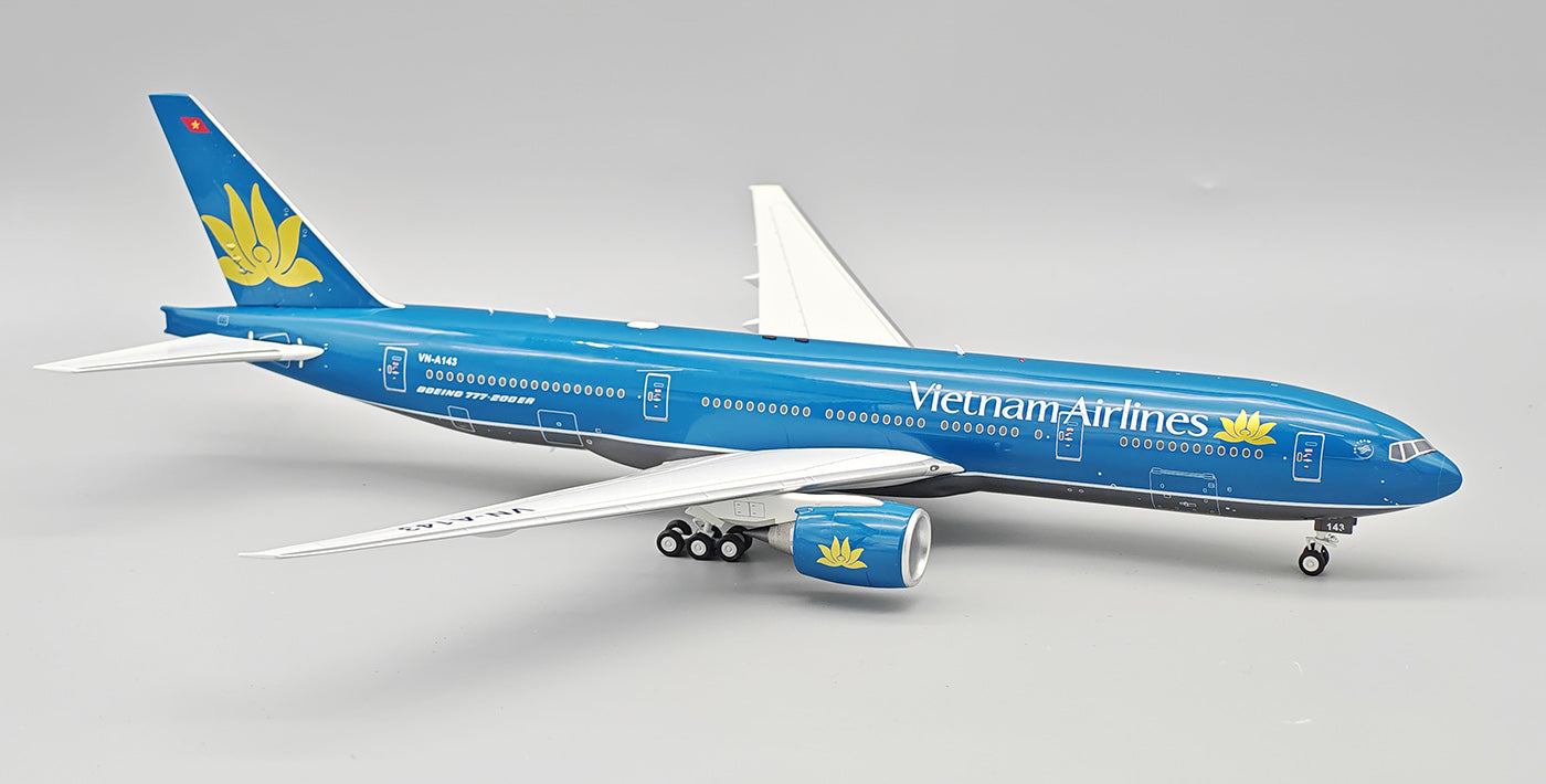 INFLIGHT 200 B777-26K/ER VIETNAM AIRLINES REG: VN-A143