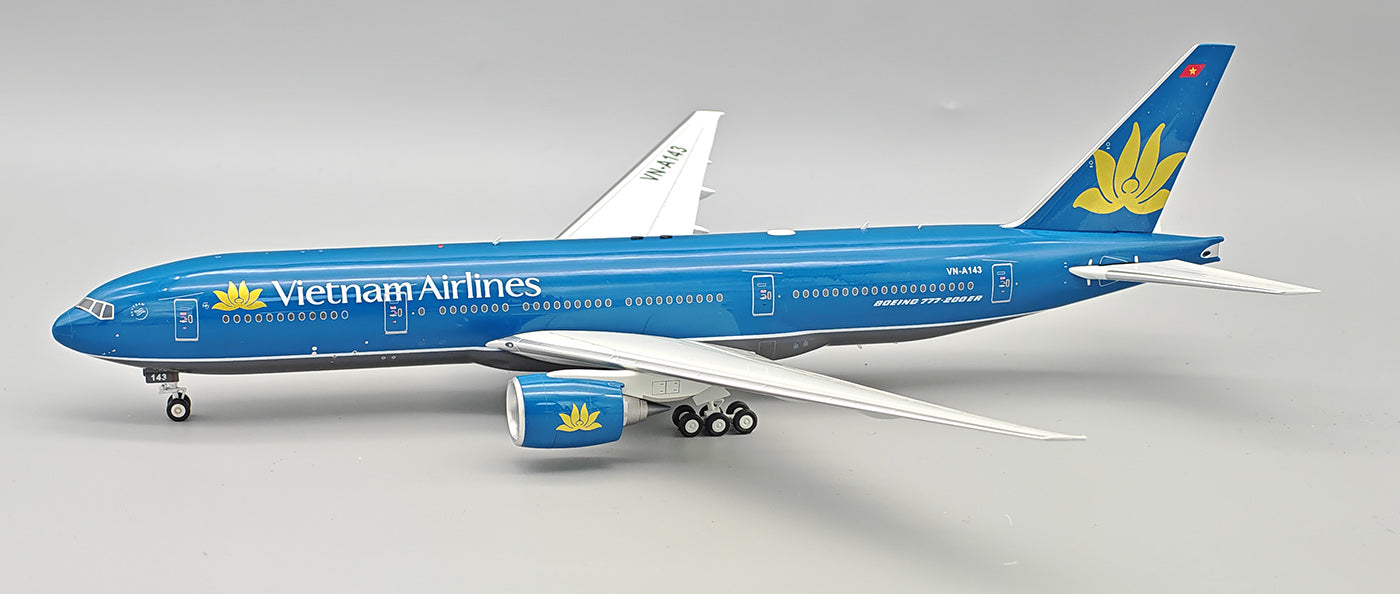 INFLIGHT 200 B777-26K/ER VIETNAM AIRLINES REG: VN-A143