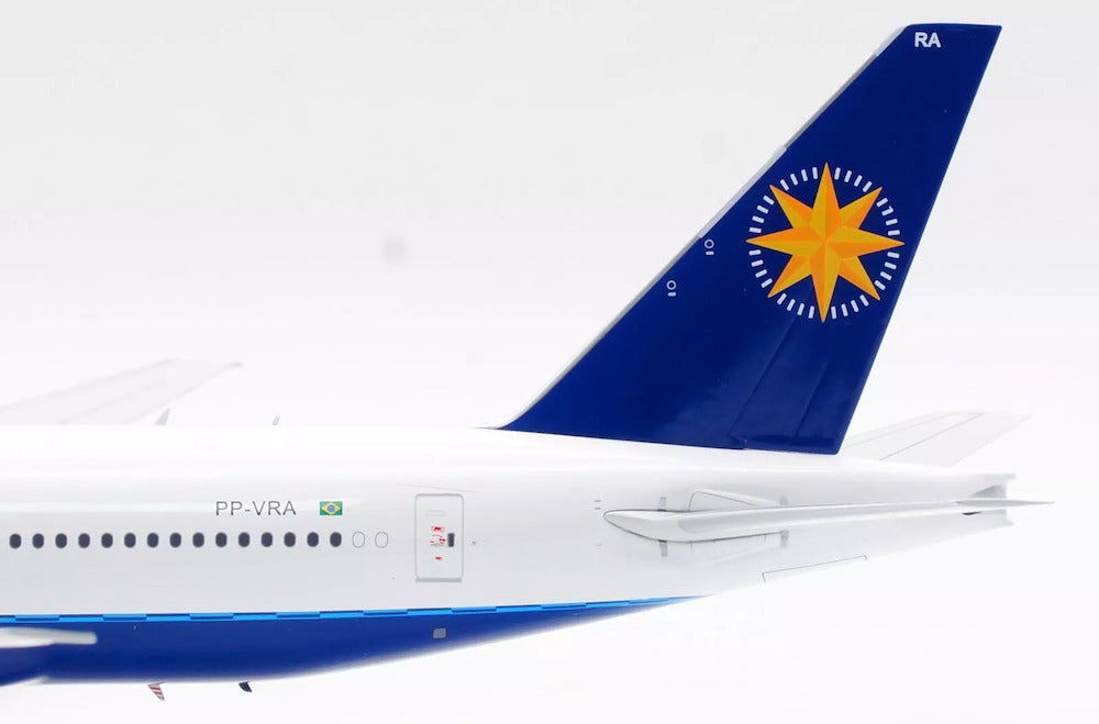 INFLIGHT 200 B777-2Q8/ER VARIG REG: PP-VRA