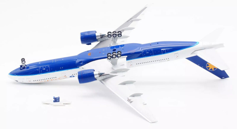 INFLIGHT 200 B777-2Q8/ER VARIG REG: PP-VRA