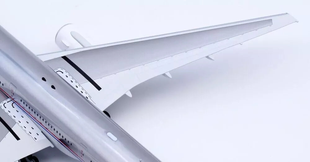 INFLIGHT 200 B777-300ER BOEING HOUSE COLOURS (PW ENGINES) REG: N5020K