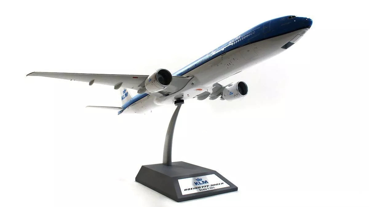 INFLIGHT 200 B777-306/ER ROYAL DUTCH AIRLINES (KLM) REG: PH-BVS