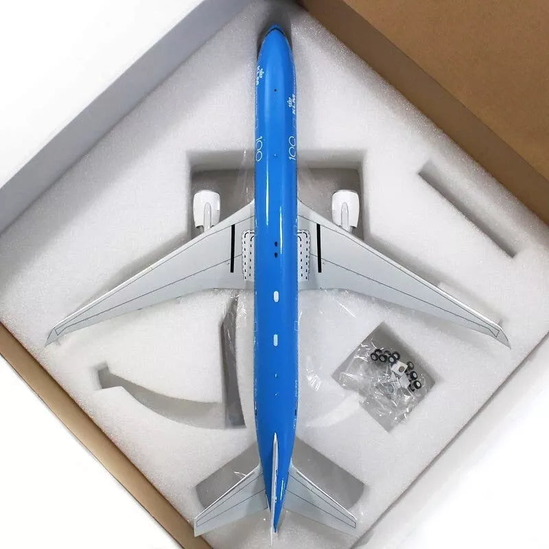 INFLIGHT 200 B777-306/ER ROYAL DUTCH AIRLINES (KLM) REG: PH-BVS