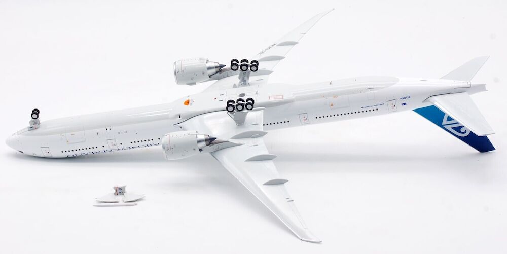 INFLIGHT 200 B777-319/ER AIR NEW ZEALAND REG: ZK-OKM WITH STAND (LTD 100 MODELS)