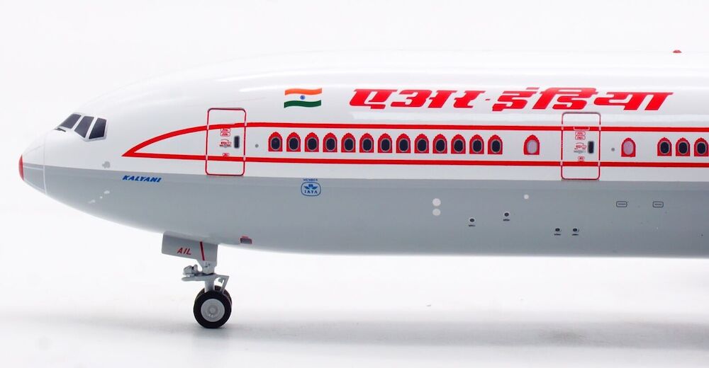 INFLIGHT 200 B777-200 AIR INDIA REG: VT-AIL