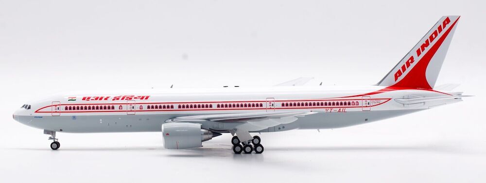 INFLIGHT 200 B777-200 AIR INDIA REG: VT-AIL