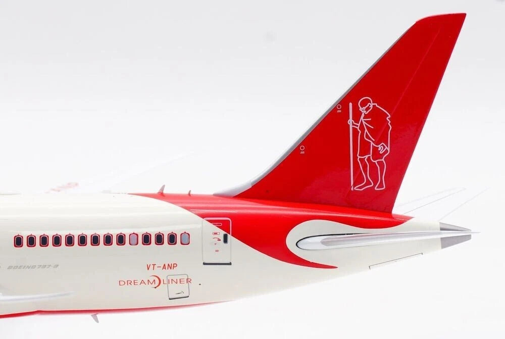 INFLIGHT 200 B787-8 DREAMLINER AIR INDIA REG: VT-ANP