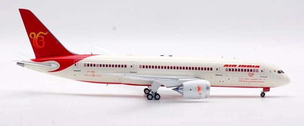 INFLIGHT 200 B787-8 DREAMLINER AIR INDIA REG: VT-ANQ