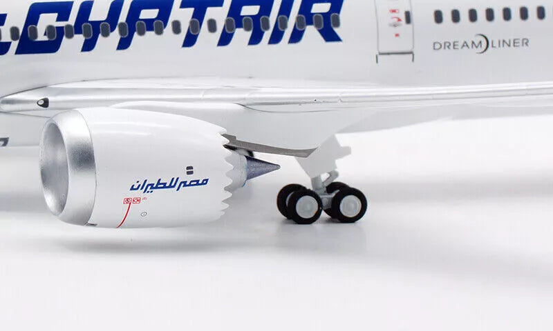 INFLIGHT 200 B787 EGYPTAIR REG: SU-GER WITH STAND
