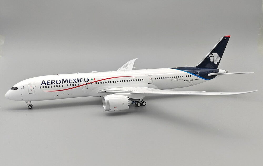 INFLIGHT 200 B787-9 DREAMLINER AEROMEXICO REG: N748AM