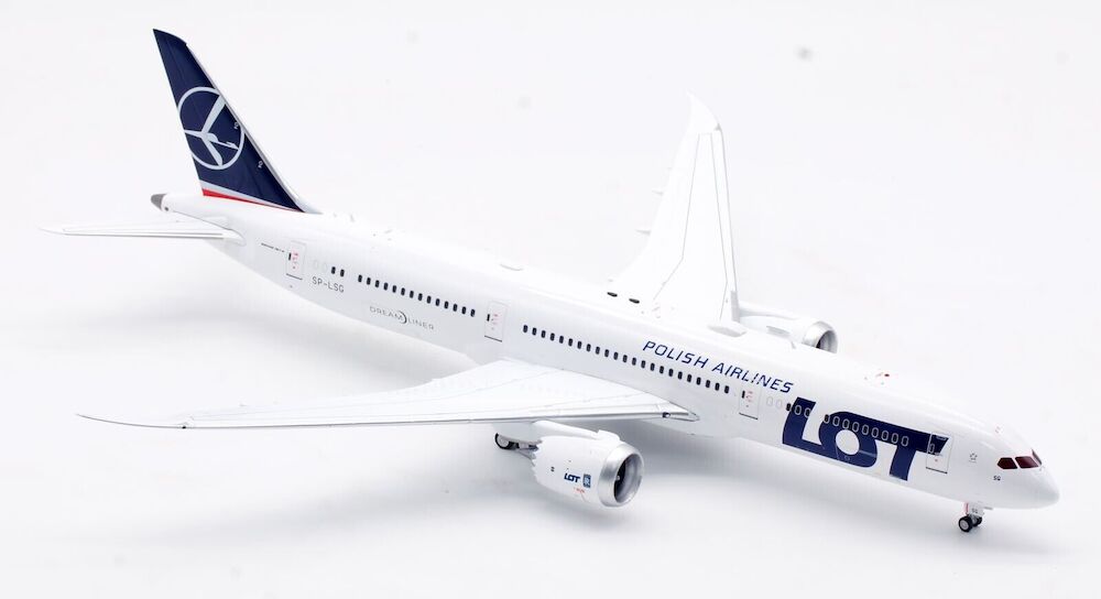 INFLIGHT 200 B787-9 DREAMLINER LOT REG: SP-LSG