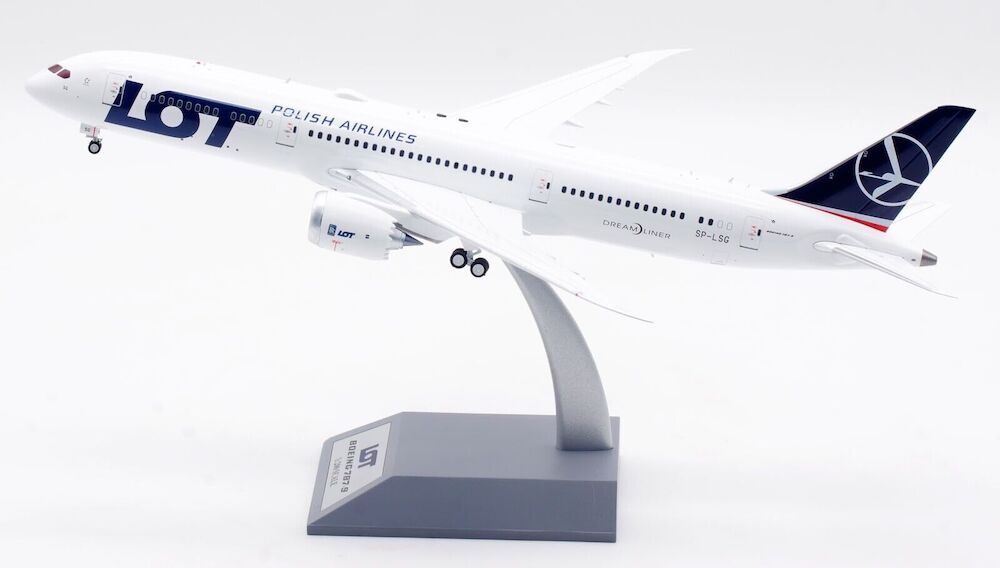 INFLIGHT 200 B787-9 DREAMLINER LOT REG: SP-LSG