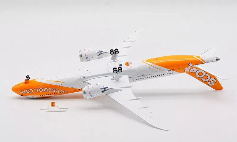 INFIGHT 200 B787-9 SCOOT REG: 9V-OJH