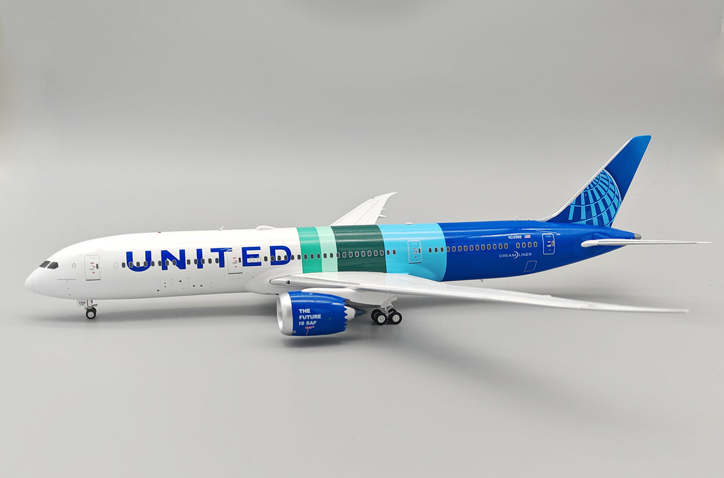 INFLIGHT 200 B787-9 UNITED AIRLINES "THE FUTURE IS SAF SCHEME" REG: N24988
