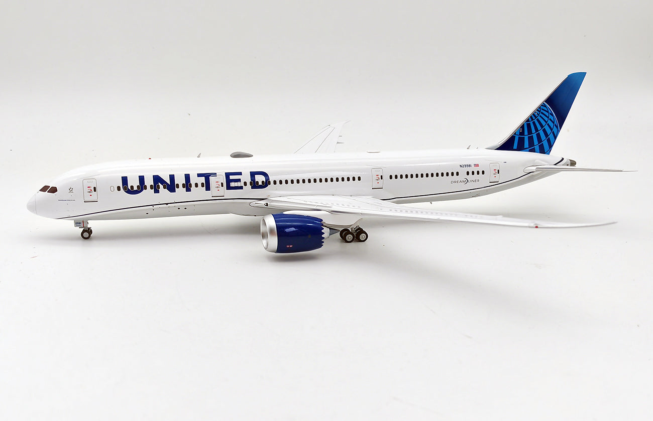 INFLIGHT 200 B787-9 UNITED AIRLINES REG: N29981