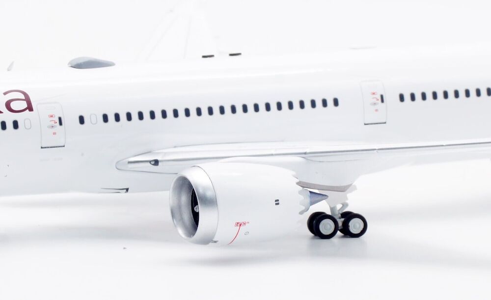 INFLIGHT 200 B787-9 DREAMLINER VISTARA REG: VT-TSQ