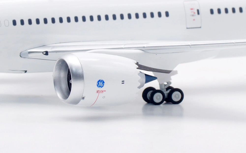 INFLIGHT 200 B787-10 DREAMLINER HOUSE COLOURS "EXPLORER" REG: N8290V WITH STAND (LIMITED EDITION)