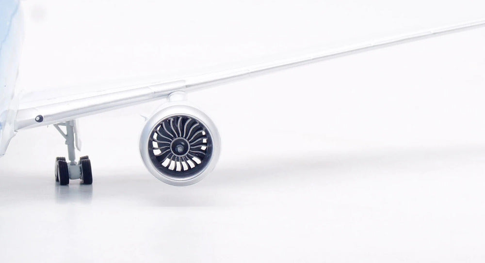 INFLIGHT 200 B787-10 DREAMLINER KLM - ROYAL DUTCH AIRLINES REG: PH-BKM