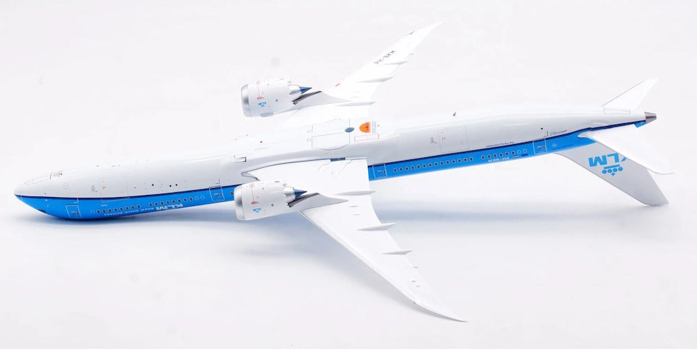 INFLIGHT 200 B787-10 DREAMLINER KLM - ROYAL DUTCH AIRLINES REG: PH-BKM