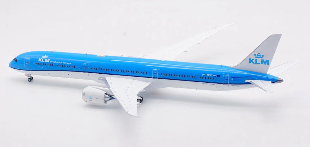 INFLIGHT 200 B787-10 DREAMLINER KLM - ROYAL DUTCH AIRLINES REG: PH-BKM