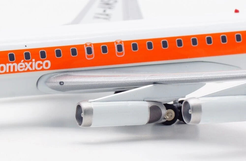 INFLIGHT 200 DC-8-62 AEROMEXICO REG: XA-AMS