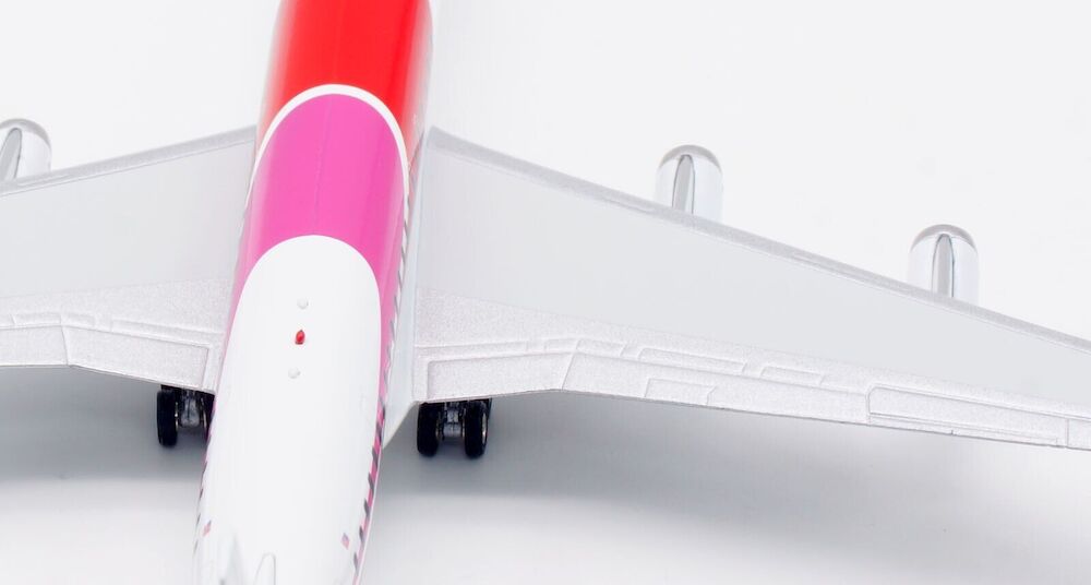 INFLIGHT 200 DC-8-62H HAWAIIAN  REG: N1807