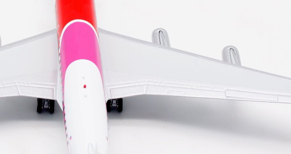 INFLIGHT 200 DC-8-62H/CF HAWAIIAN AIR REG: N3931A