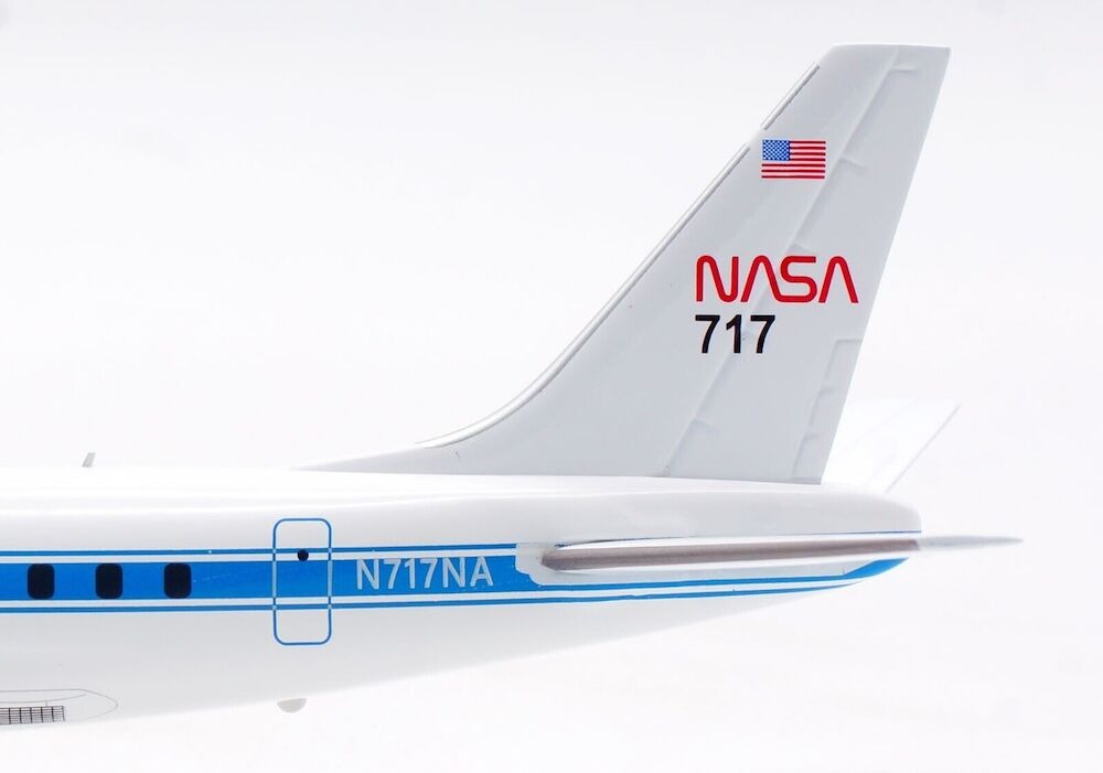 INFLIGHT 200 DC-8-72 NASA REG: N717NA WITH STAND