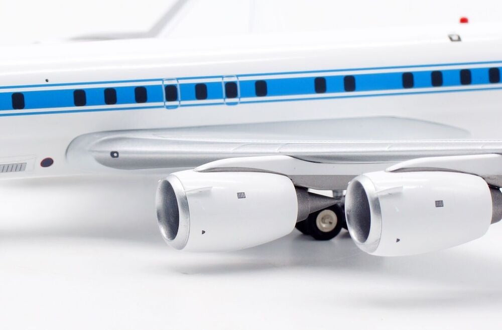 INFLIGHT 200 DC-8-72 NASA REG: N717NA WITH STAND