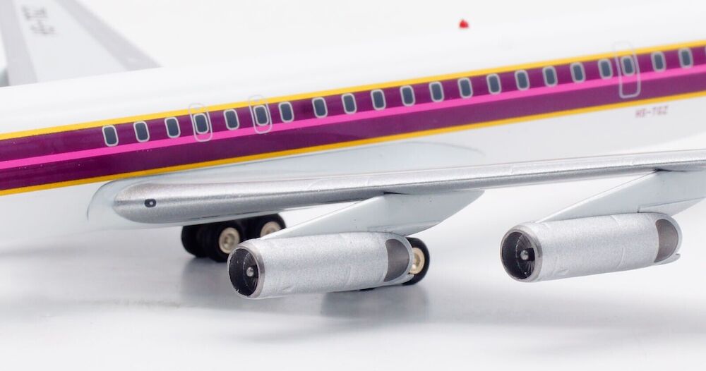 INFLIGHT 200 DC-8-63 THAI AIRWAYS INTERNATIONAL REG: HS-TGZ LTD (84 MODELS)