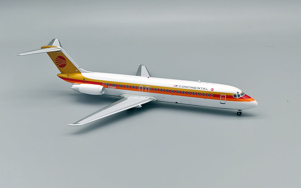 INFLIGHT 200 DC-9-32 CONTINENTAL AIRLINES REG: N3510T
